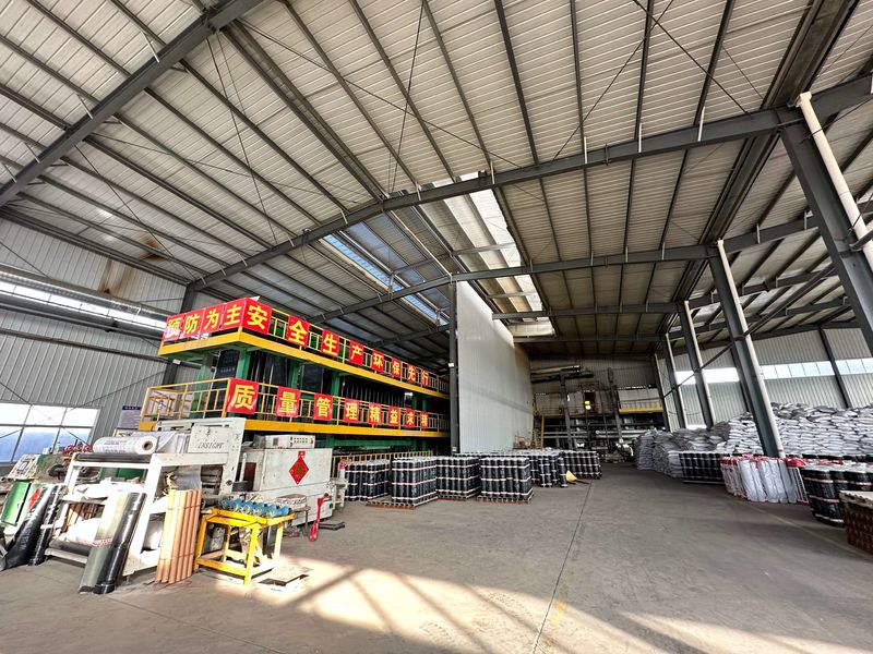 Weifang Zhongyuan Waterproof Material Co., Ltd. manufacturer production line